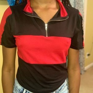 Black and red crop top shirt